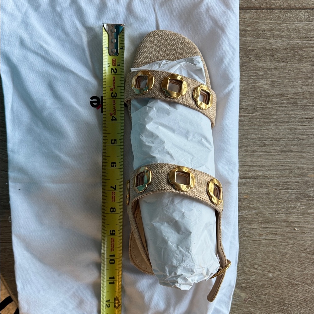 **NIB** Larroude Milan Flat Sandal In Beige Raffia - Picture 14 of 14